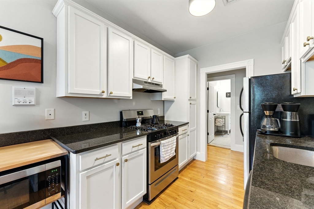 19 Medford St # U2