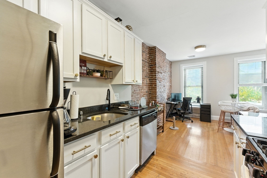 19 Medford St # U2