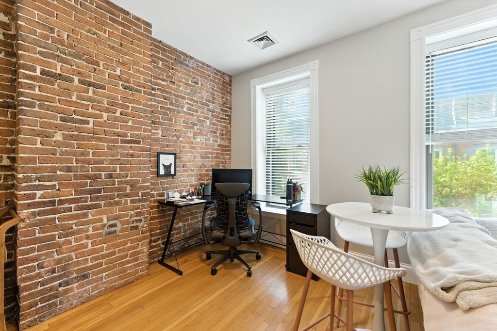 19 Medford St # U2