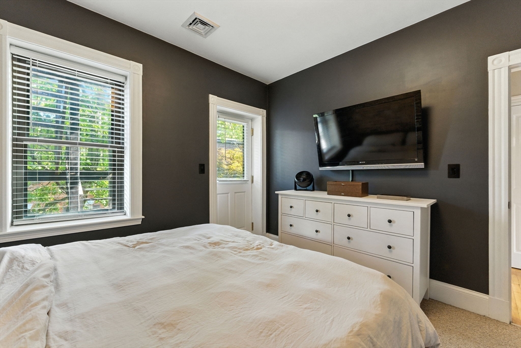 19 Medford St # U2