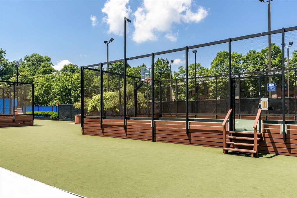 44 Washington St # 1103