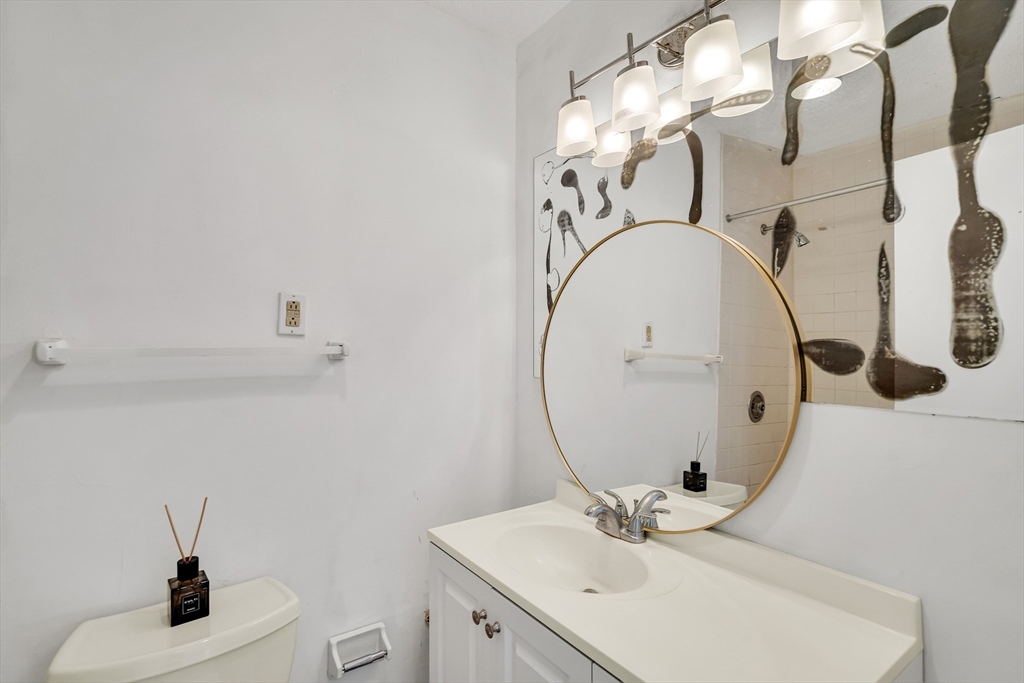 44 Washington St # 1103