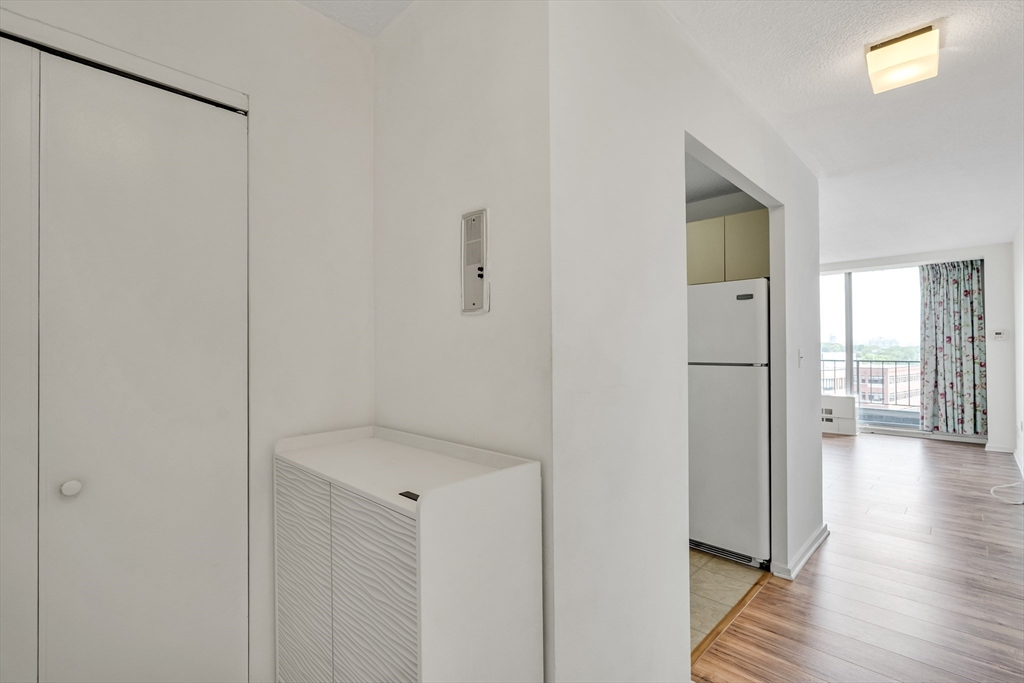 44 Washington St # 1103