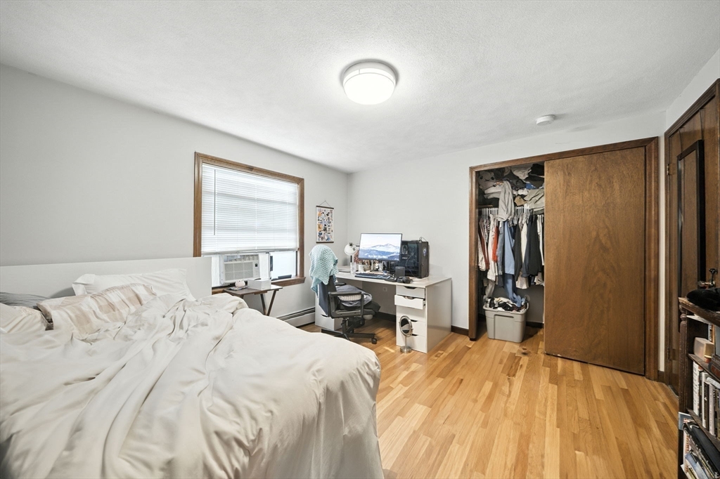 57 Newbury St # 1