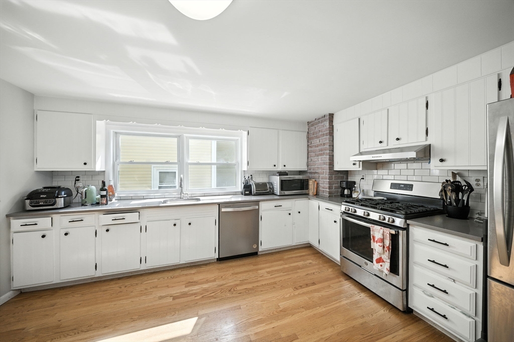 57 Newbury St # 1