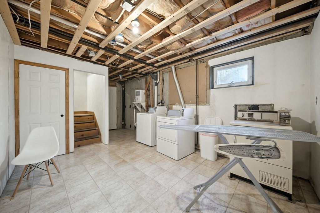 57 Newbury St # 1