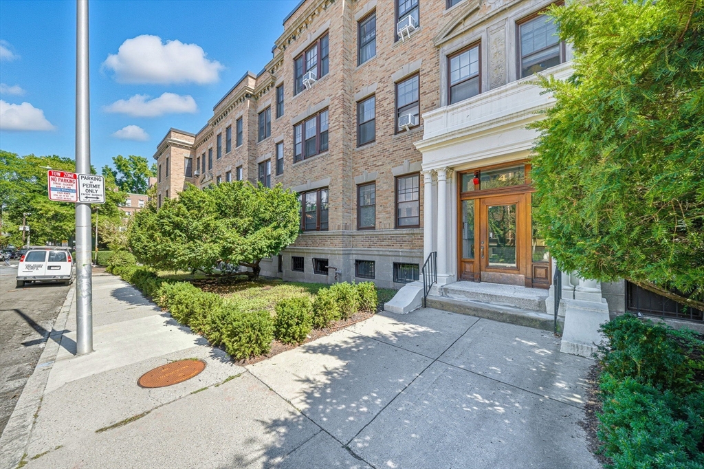 4 Crawford St # U4