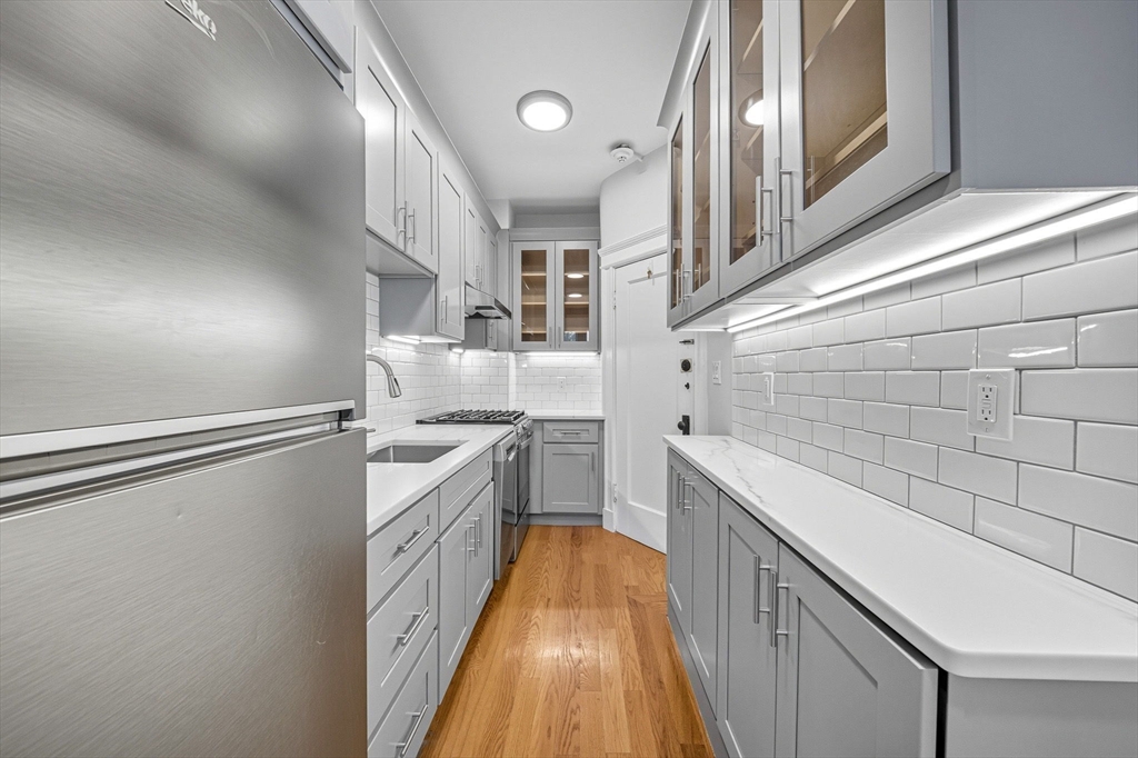4 Crawford St # U4