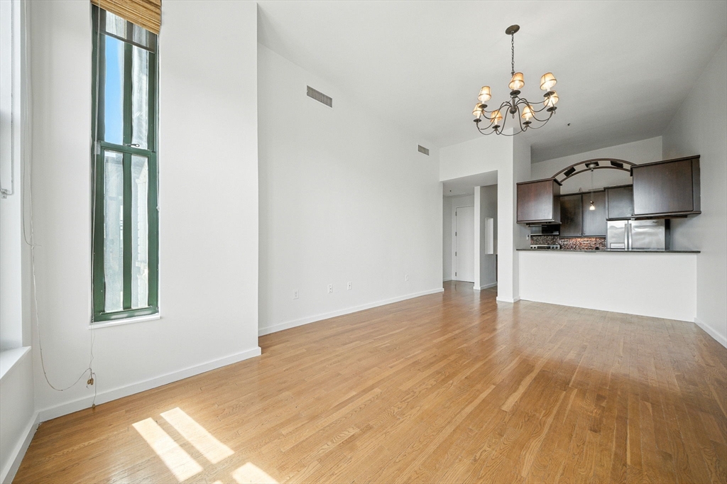 567 Tremont St # U20