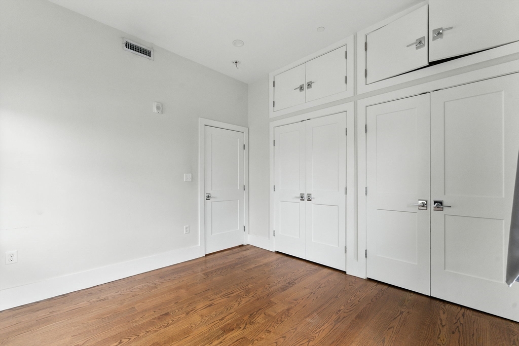 64 Gove St # 1 Unit: #1