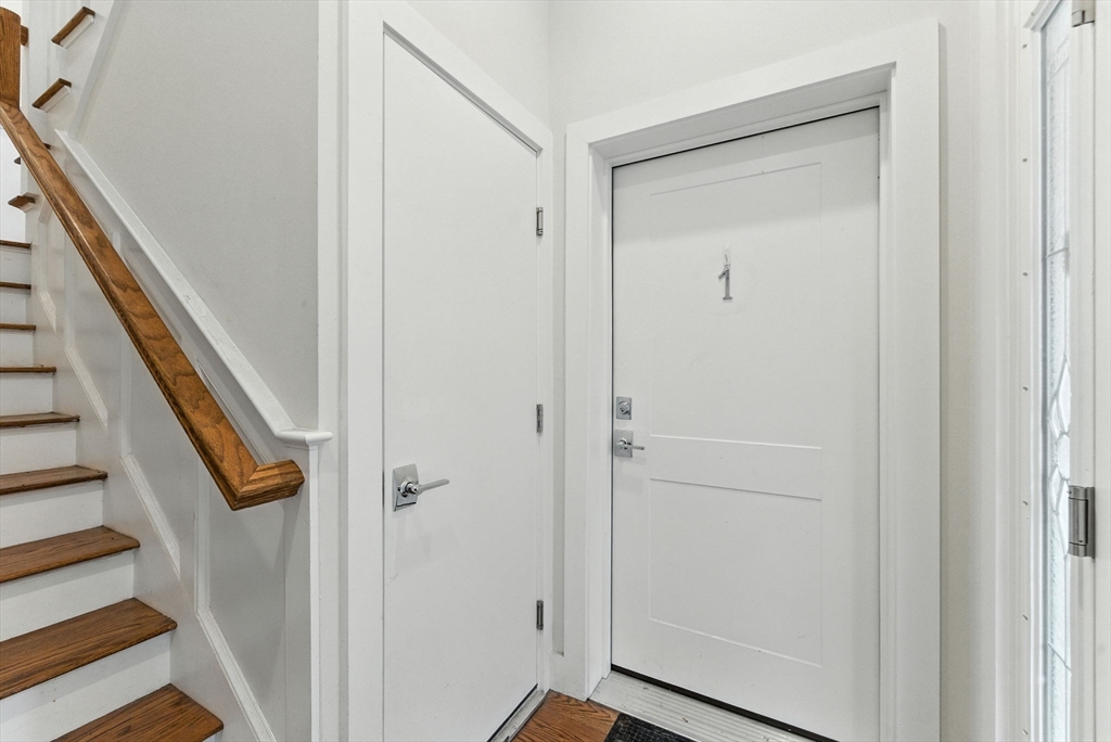 64 Gove St # 1 Unit: #1