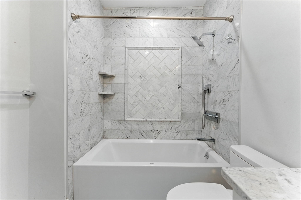 64 Gove St # 1 Unit: #1