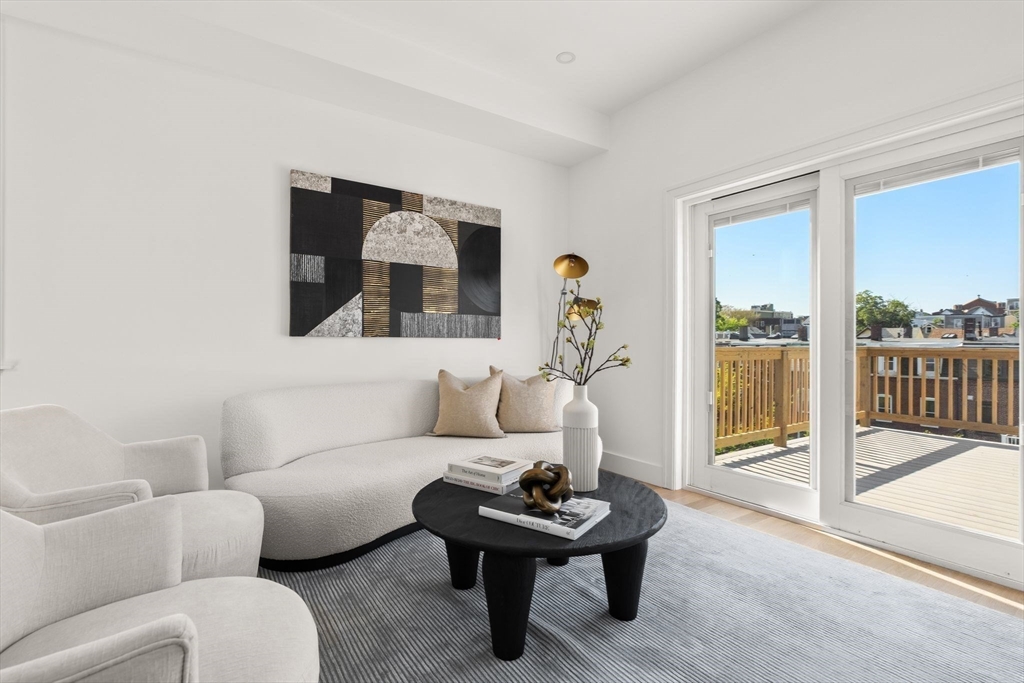 100 Bennington St Unit: PH4A