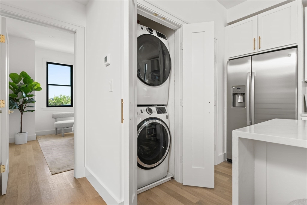 100 Bennington St Unit: PH4A