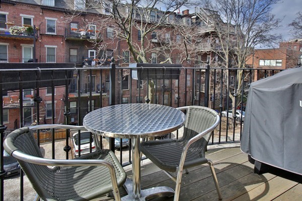 208 West Springfield Street # 3