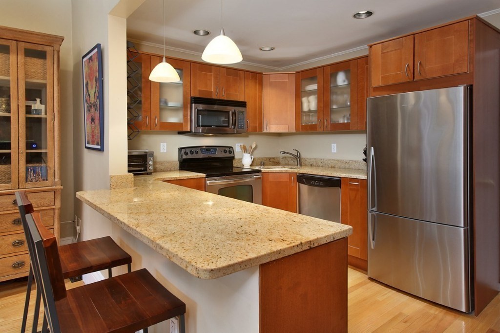 208 West Springfield Street # 3
