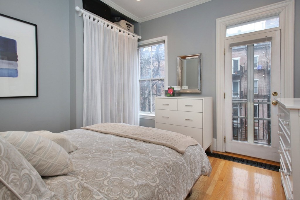 208 West Springfield Street # 3
