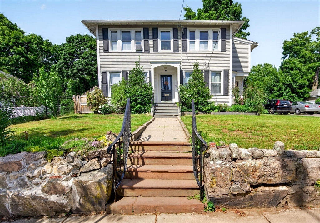 17 Dent St # 1