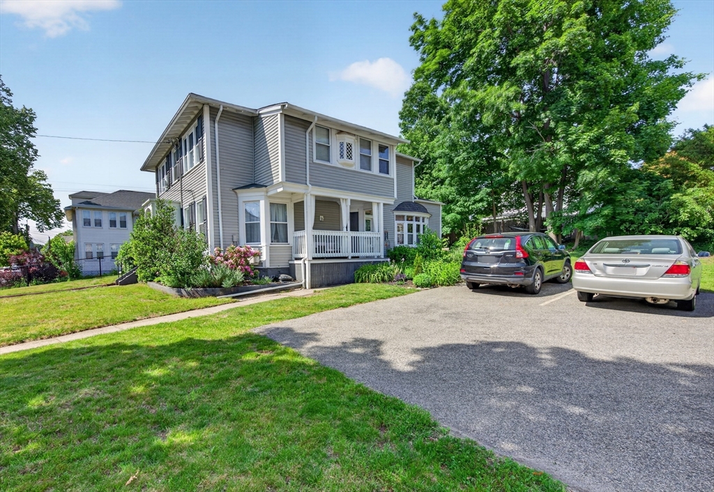17 Dent St # 1