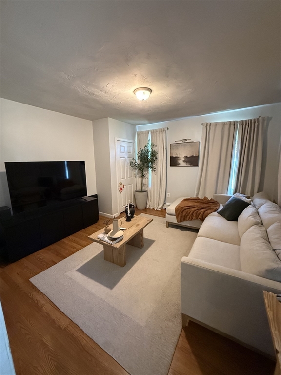 359 Mishawum Rd