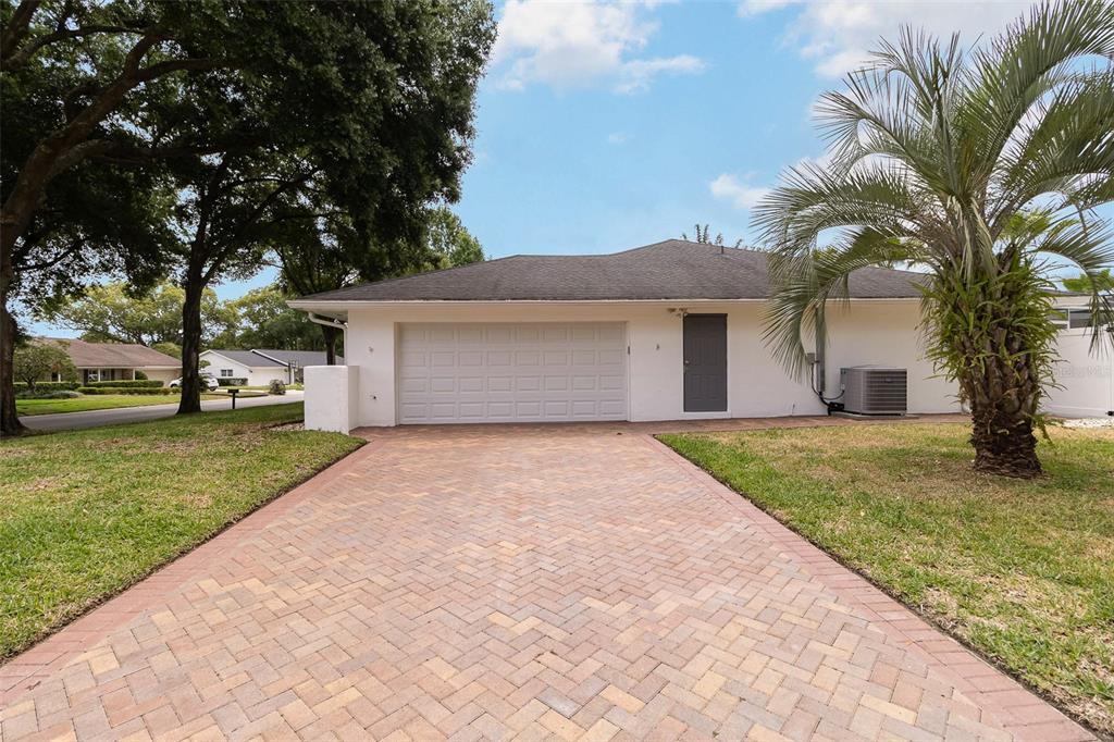 1800 KING ARTHUR CIR