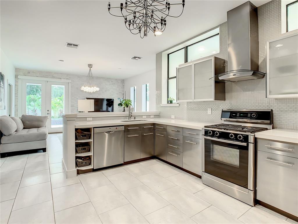 3303 LAKE MARGARET DR