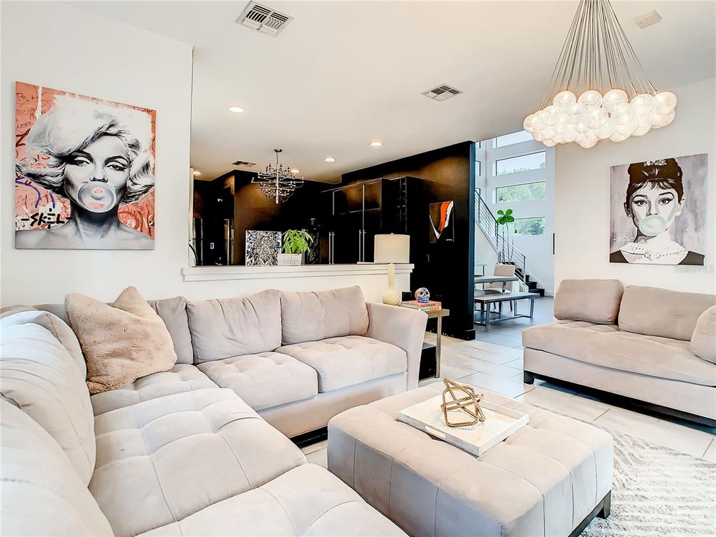 3303 LAKE MARGARET DR
