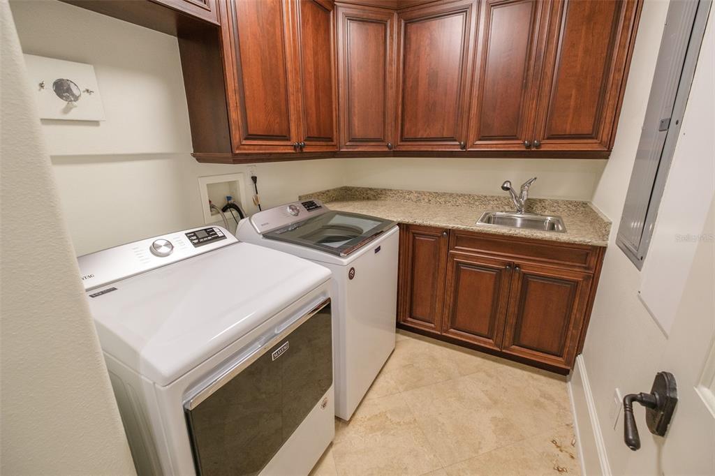 315 E NEW ENGLAND AVE #8