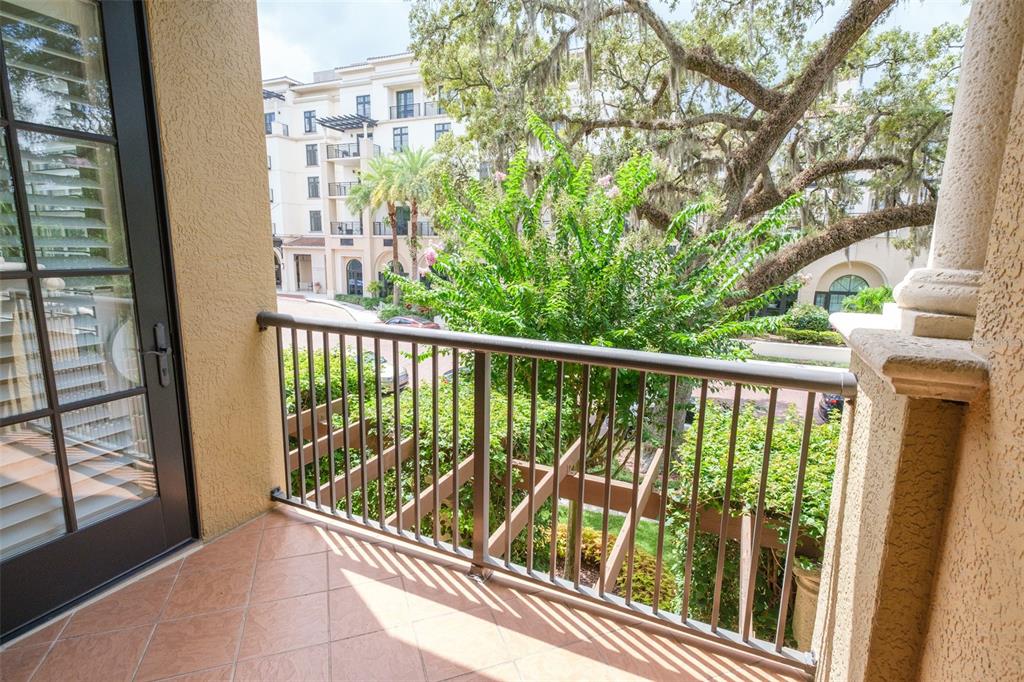 315 E NEW ENGLAND AVE #8