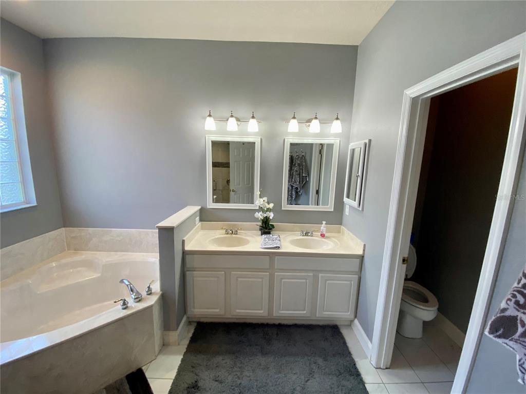 3953 BEACON RIDGE WAY