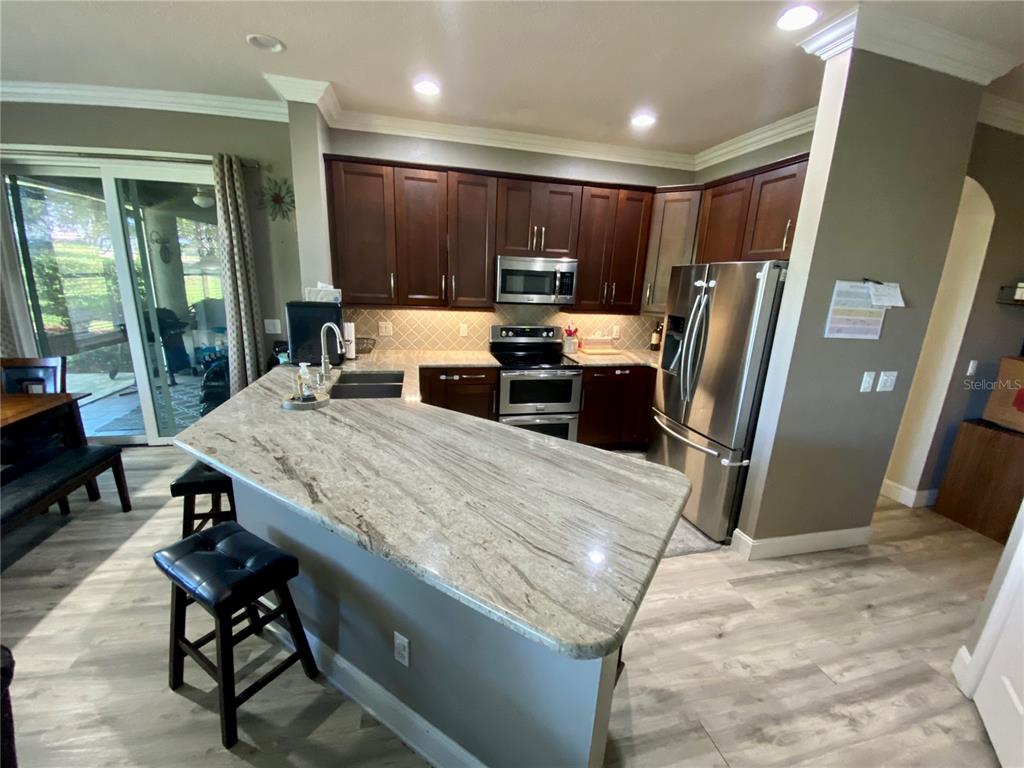 3953 BEACON RIDGE WAY