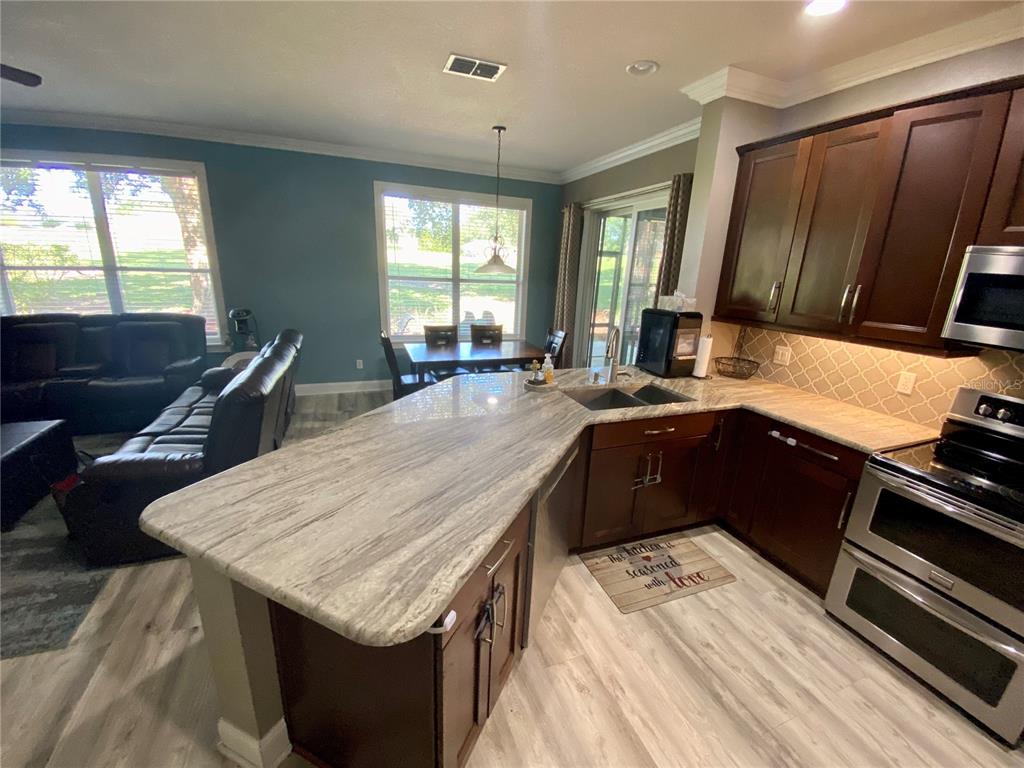 3953 BEACON RIDGE WAY