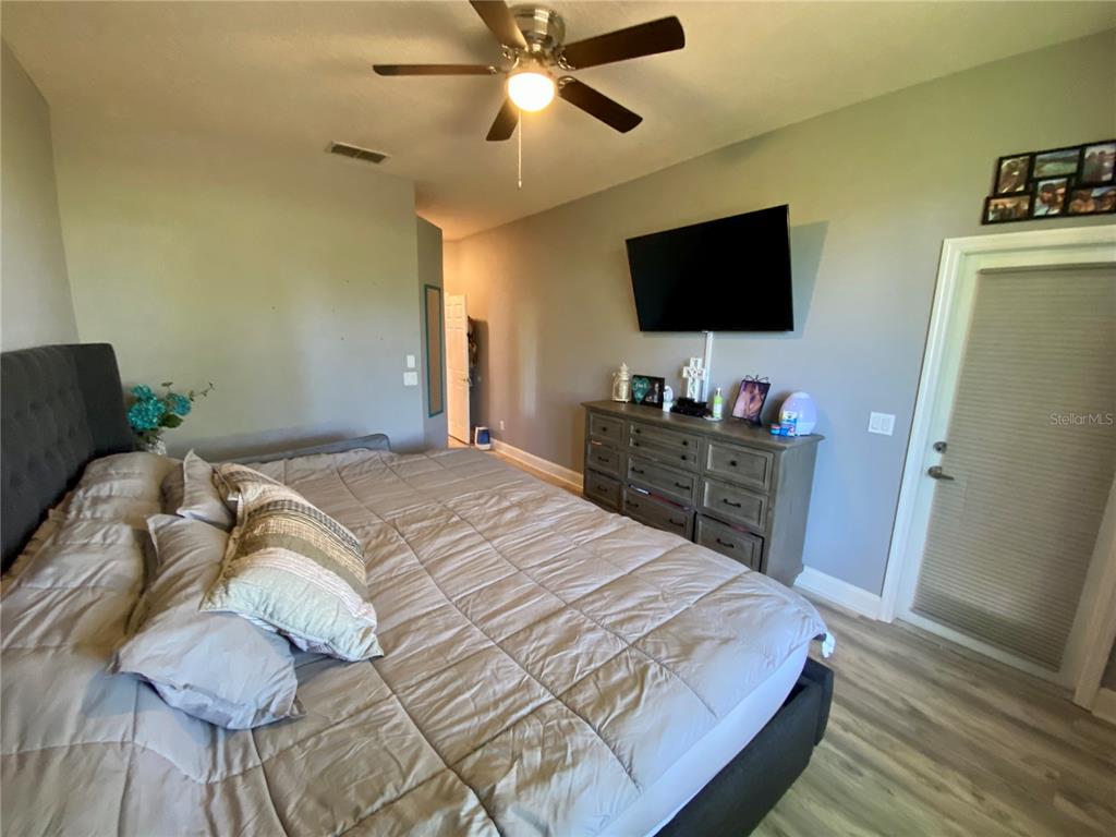 3953 BEACON RIDGE WAY