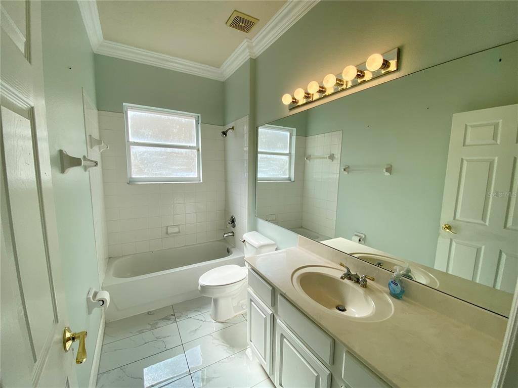 3953 BEACON RIDGE WAY