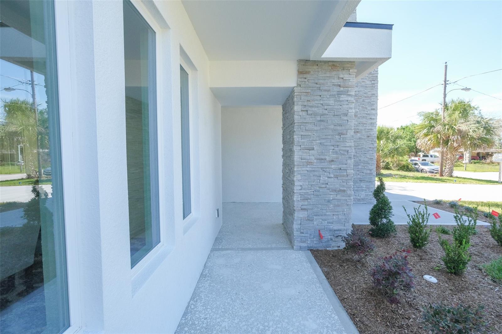 1404 BORDER DR