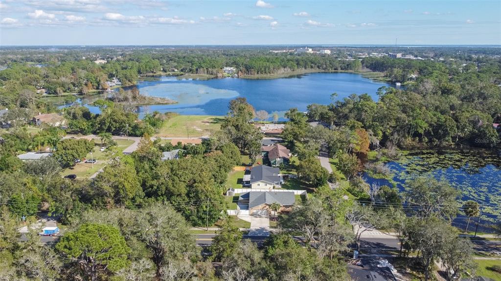 337 S COUNTRY CLUB RD