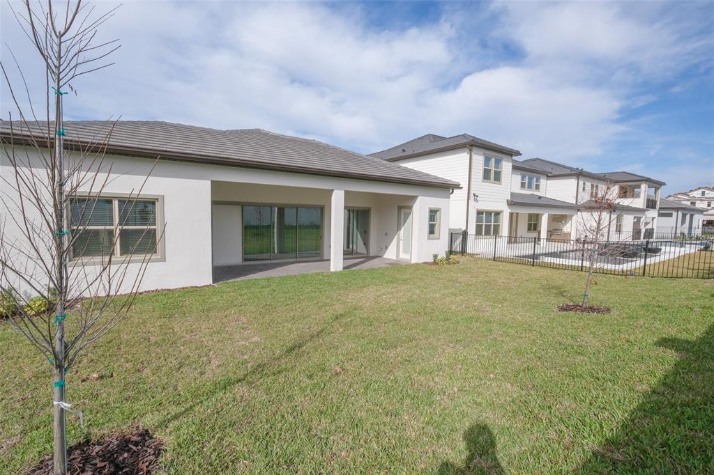 9225 HANGING VINE CT
