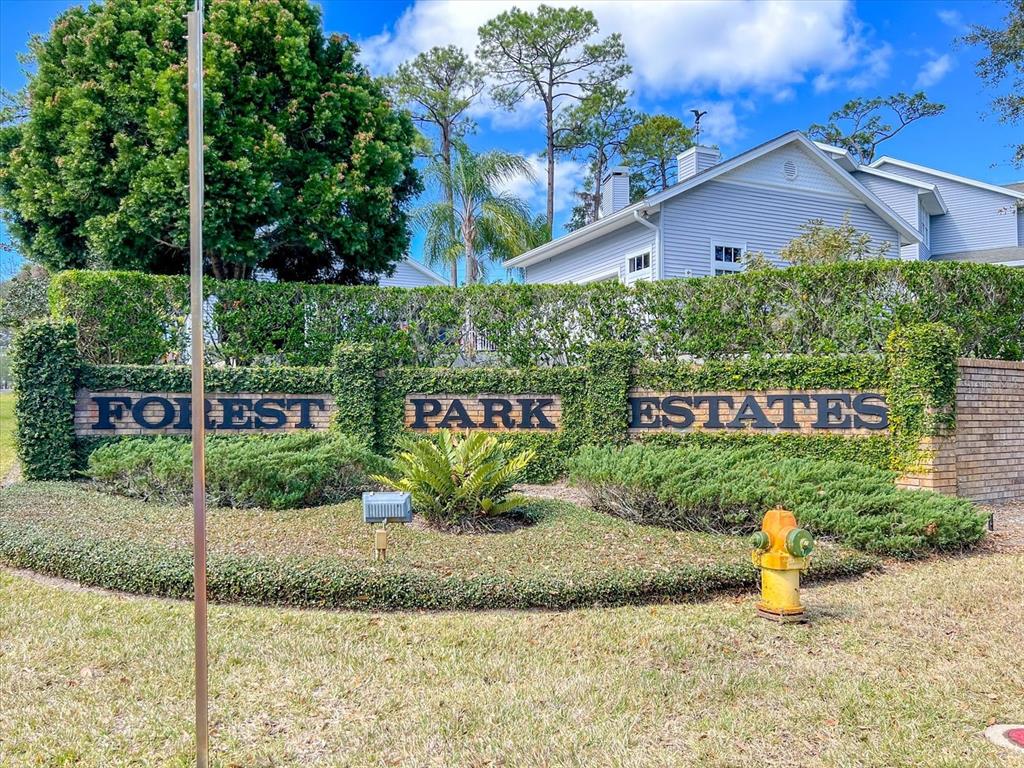213 BARRY CT