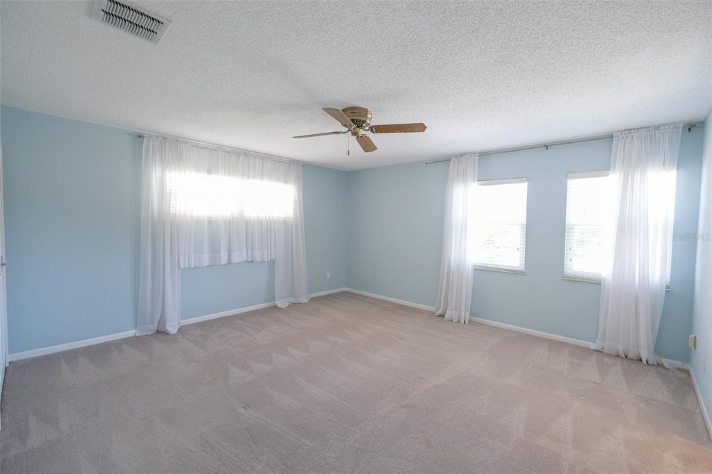 723 LITTLE WEKIVA CIR