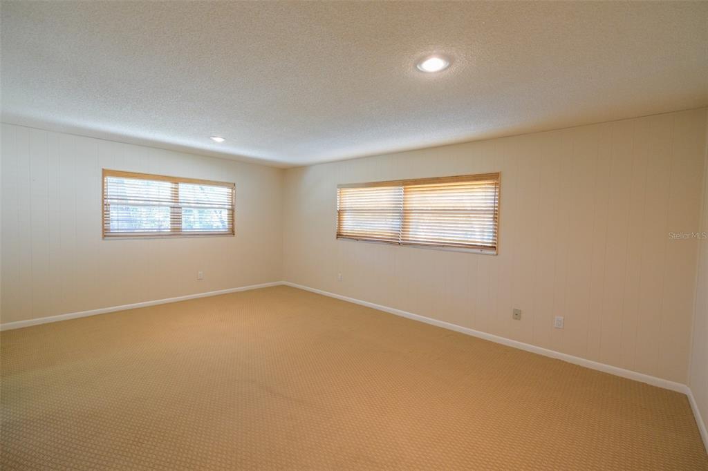 723 LITTLE WEKIVA CIR