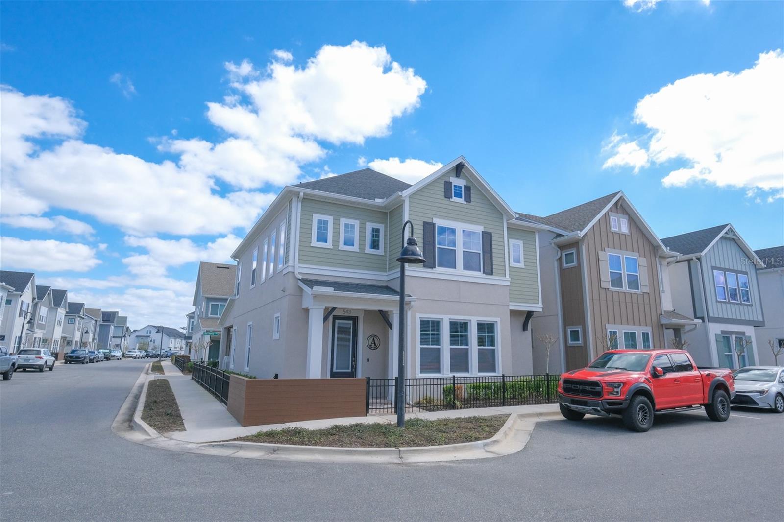 543 WISHBONE LN