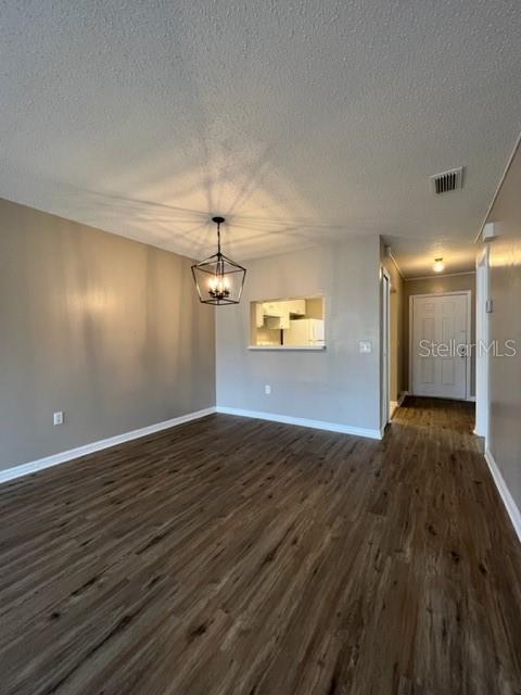 2236 STONINGTON AVE #2236