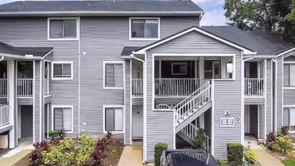 2236 STONINGTON AVE #2236