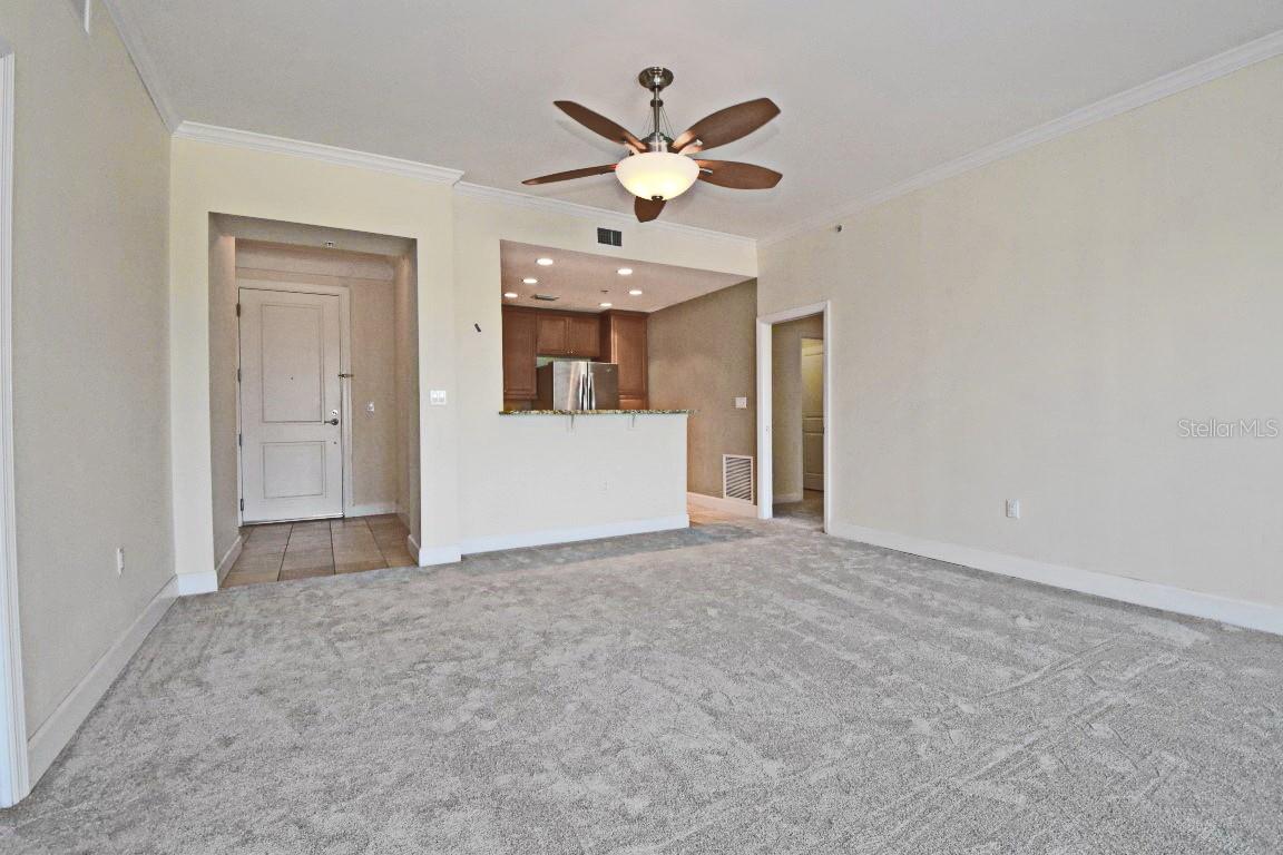 2305 EDGEWATER DR #1714