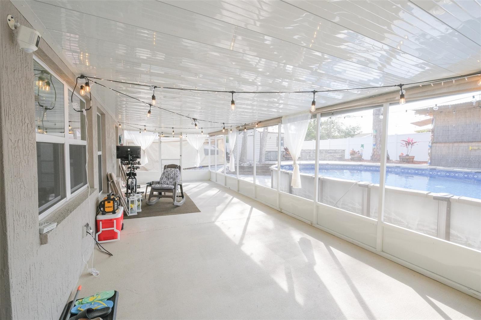 1182 FOUNTAINHEAD DR