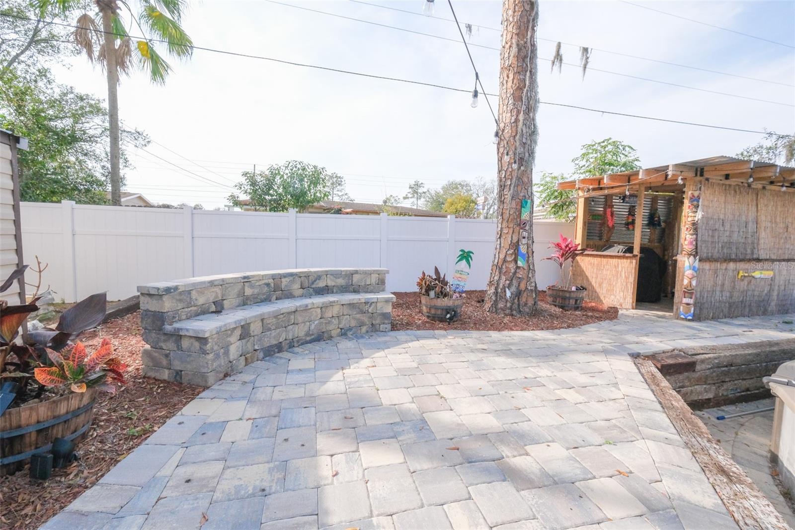 1182 FOUNTAINHEAD DR