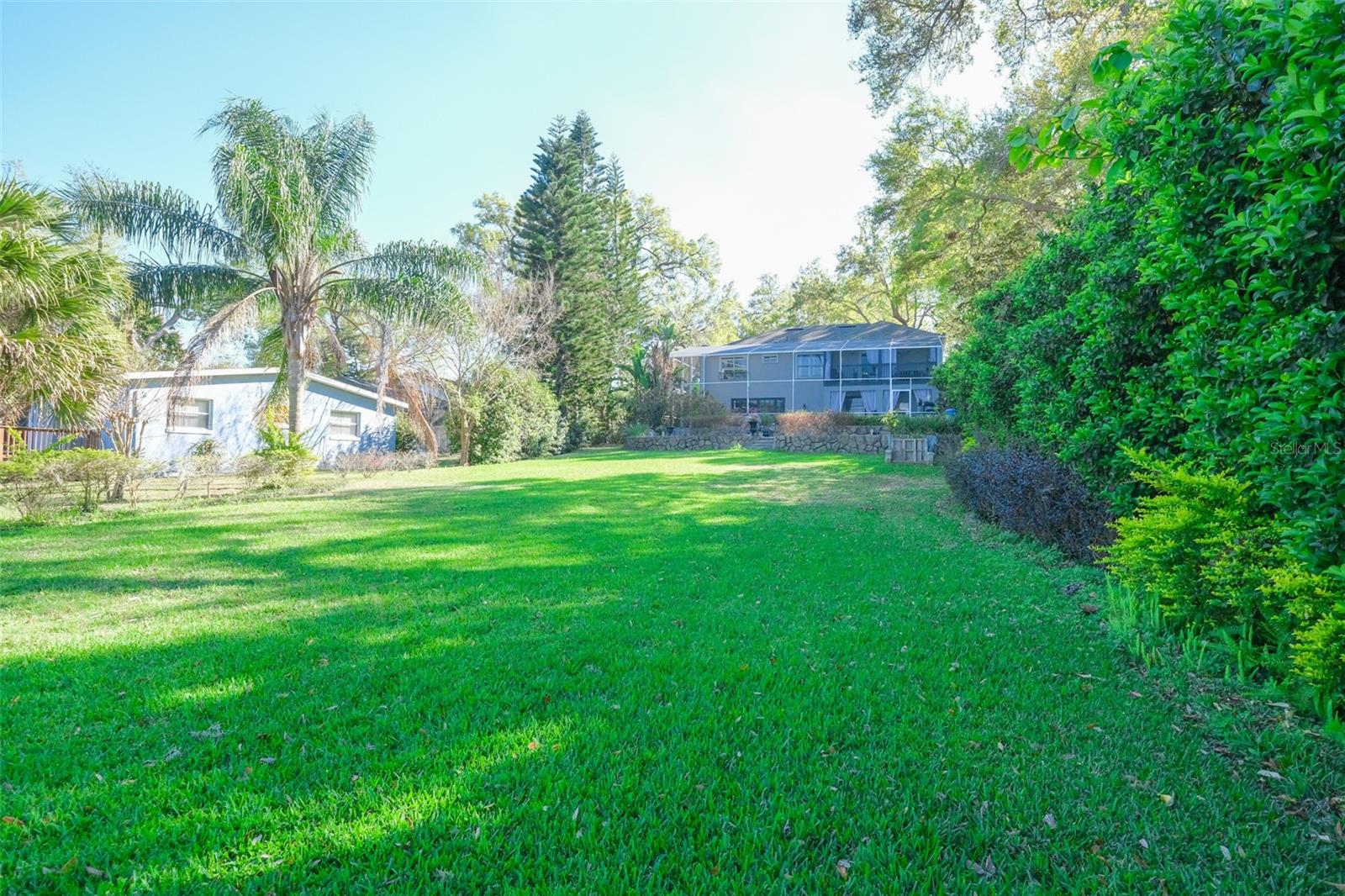 1374 CENTURY OAK DR