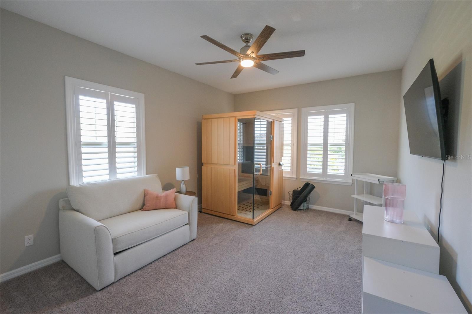 3851 GRASSLAND LOOP