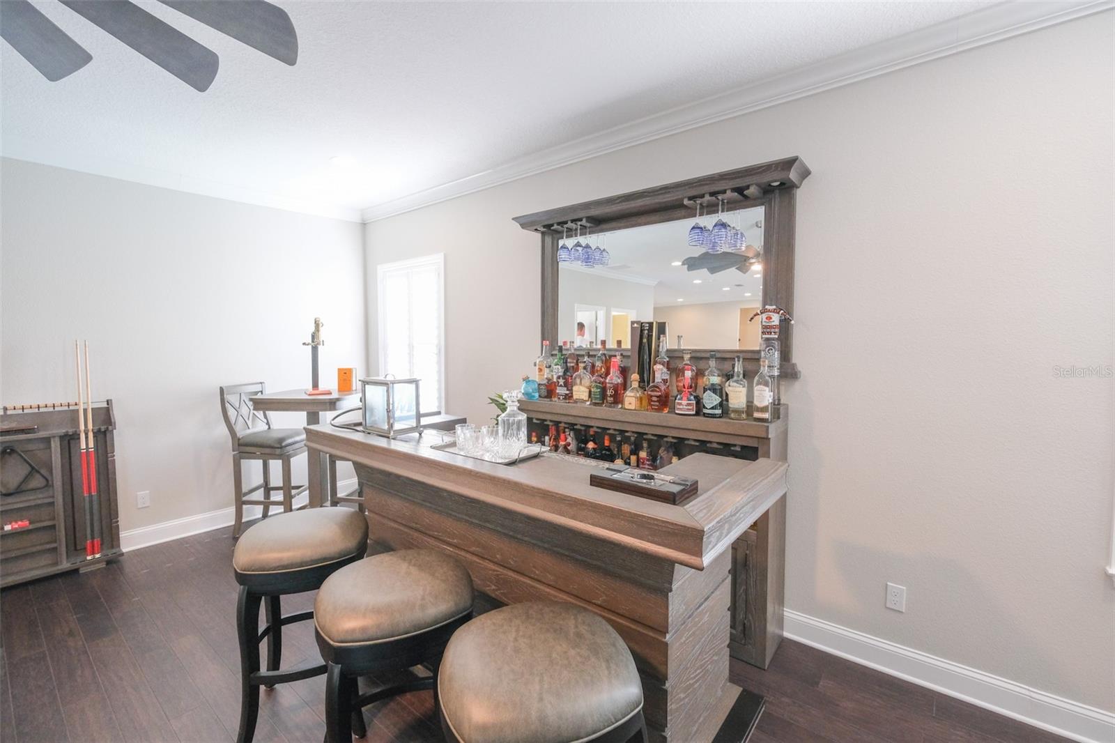 3851 GRASSLAND LOOP