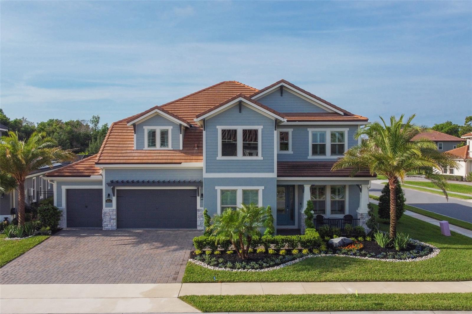 3851 GRASSLAND LOOP